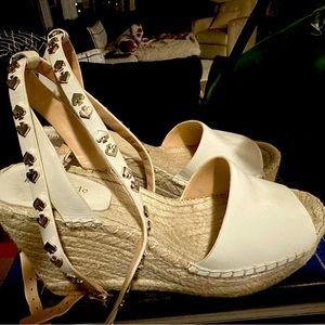 Kate spade frenchy white spadrilles. Brand new they were $125. Barely used!